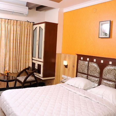Hotel Sree Baalaaji Bhavan Диндуккал Экстерьер фото