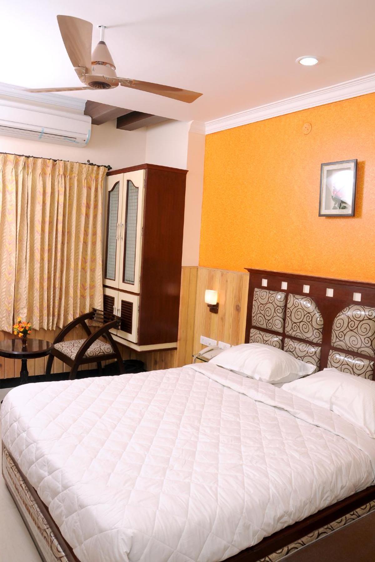Hotel Sree Baalaaji Bhavan Диндуккал Экстерьер фото